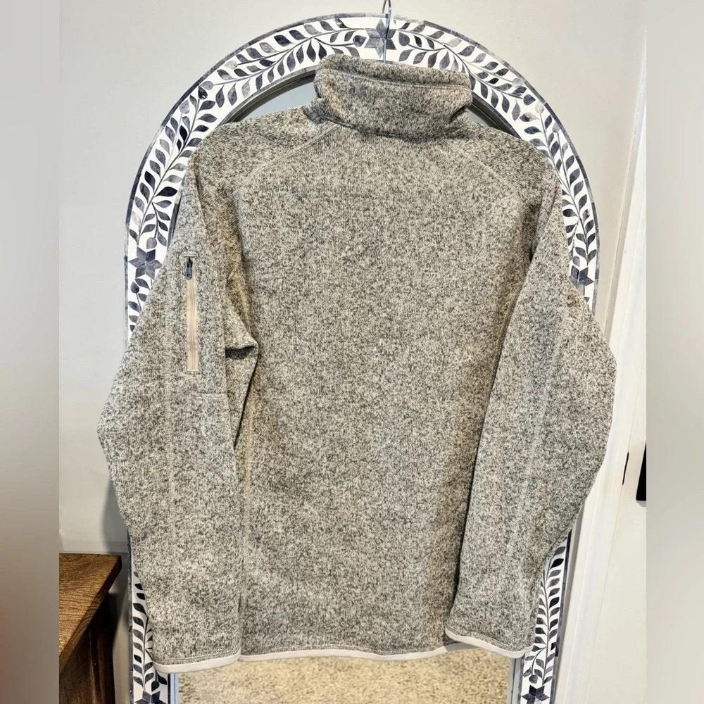Patagonia Tan Zip-Up Fleece Jacket - Picture 4 of 4